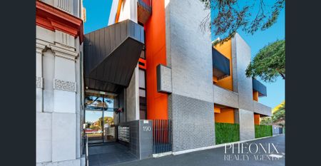 THE ULTIMATE BEACH SIDE LIVING IN THE HEART OF WILLIAMSTOWN - Photo 4