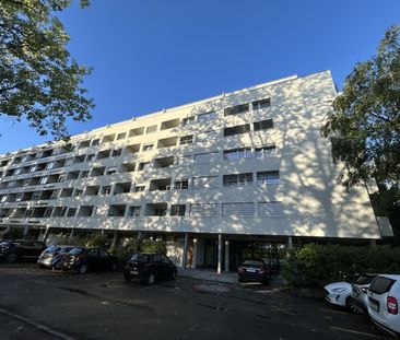 Bel appartement rénové de 4 pièces au 1er étage - Photo 2