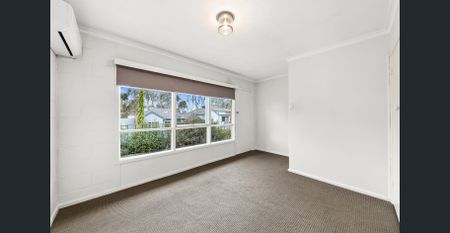 TWO STOREY TOWNHOUSE METRES FROM HIGHETT RESERVE - Photo 5