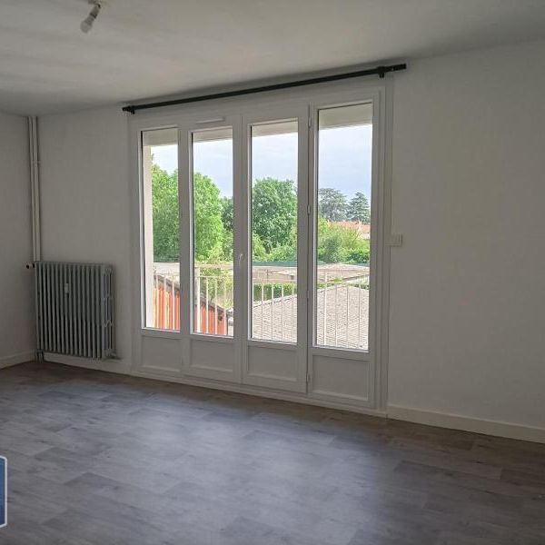 Location Appartement 1 pièce 38m² CHATEAUROUX 36000 - Photo 1