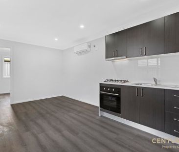 Modern 2 Bedroom Granny Flat with Nbn and Water Usage Included !! - Photo 3
