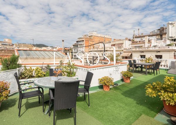 Apartment 63m² with terrace to rent in Dreta de l'Eixample, Barcelona