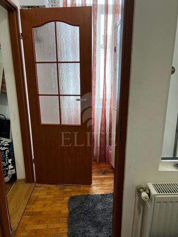 Apartament o camera în zona MAGAZINUL CENTRAL - Photo 2