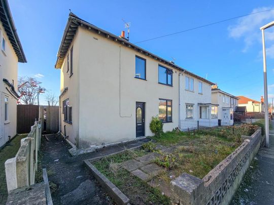 2 bedroom semi-detached house to rent - Photo 1