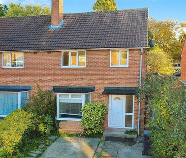 3 bedroom semi-detached house to rent - Photo 2