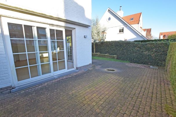 Gezellige woning op een rustige ligging nabij het Tijl en Nele plein! - Photo 1