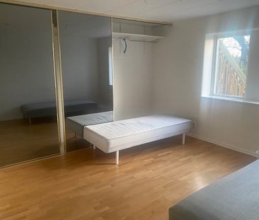 Vendelseövägen, Handen - Photo 2