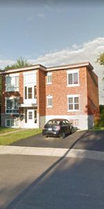 2 1/2 a louer a St-Jerome. - Photo 3