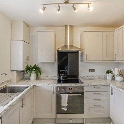 Bonniksen Close, Leamington Spa - Photo 1