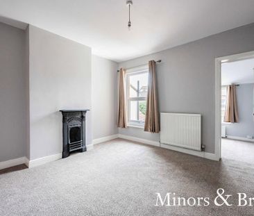 3 bedroom terraced house to rent - Photo 3