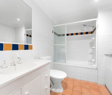 East Brisbane - Photo 5