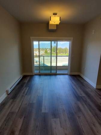 Stylish 3rd Floor Condo with Great View - Photo 2