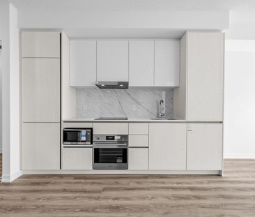 For Lease - 8 Interchange Way Unit# 5511, Vaughan, Ontario - Photo 3