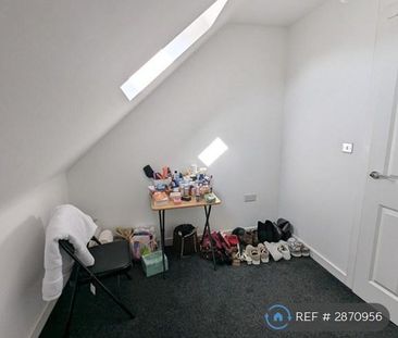 3 bedroom end of terrace house to rent - Photo 6