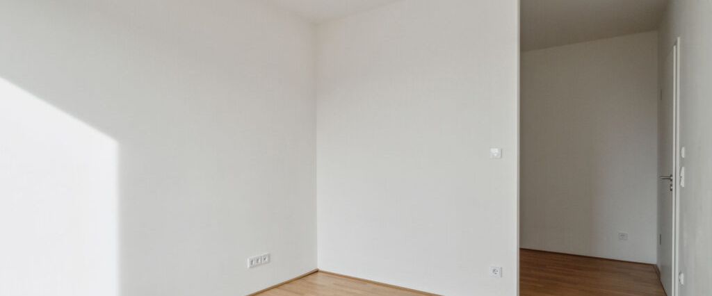 Erlass der ersten 2 Kaltmieten! Große 4-Zimmer-Wohnung mit 2 Bädern, EBK, Abstellraum - Foto 1