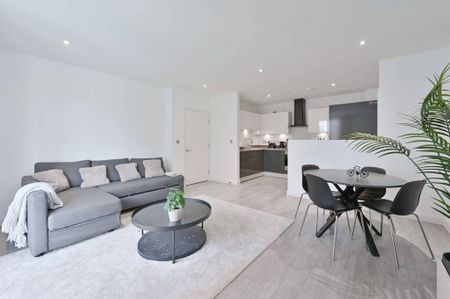 1 bedroom flat to rent - Photo 2