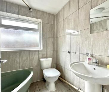 4 bedroom terraced house to rent - Photo 1