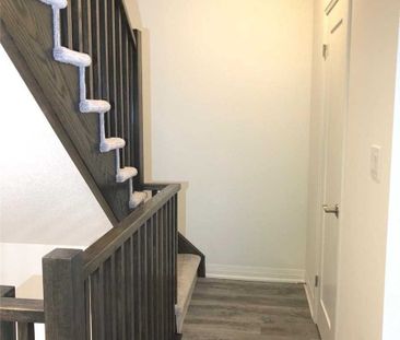 For Lease - 60 Waterlily Way, Hamilton, Ontario - Photo 4
