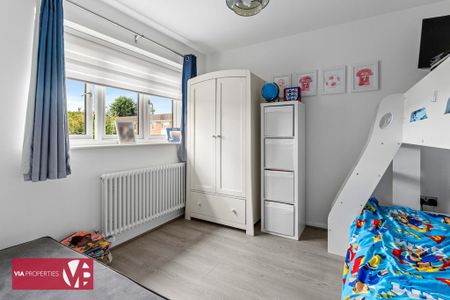 3 bedroom end of terrace house to rent - Photo 5