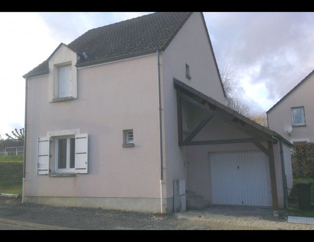 Location Maison 4 pièces 94 m² Villegouin - Photo 1