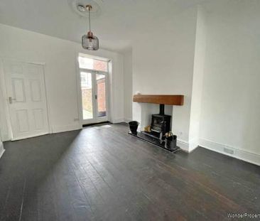 3 bedroom property to rent in Oldham - Photo 2