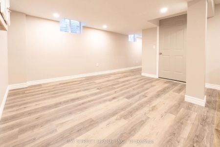 15 Old Oxford Road #Lower Unit - Photo 2