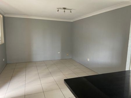 First Floor Unit in Moorooka - Photo 4