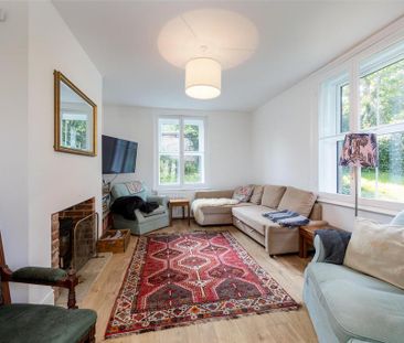 4 bedroom detached house to rent - Photo 4