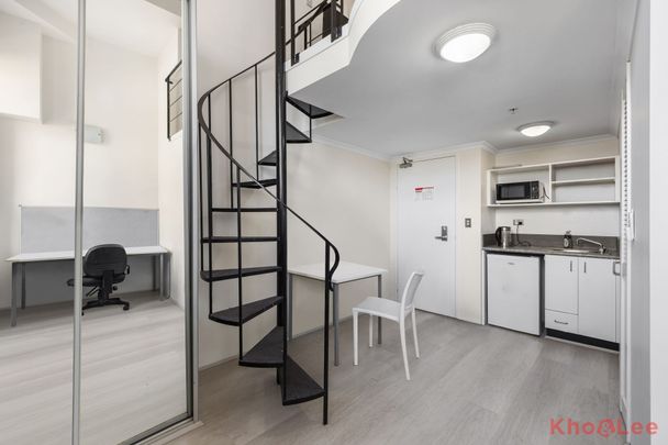 Renovated Loft with Air Conditioning at the heart of Broadway - Photo 1