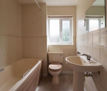 Morton Close, Ely - Photo 4