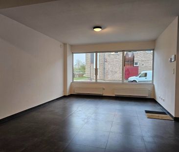 Appartement te huur - Photo 1