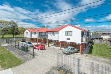 9/1 Tralee Place, Hillcrest — - Photo 4