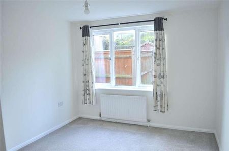 De Vere Close, Wallington, Surrey, SM6 - Photo 5