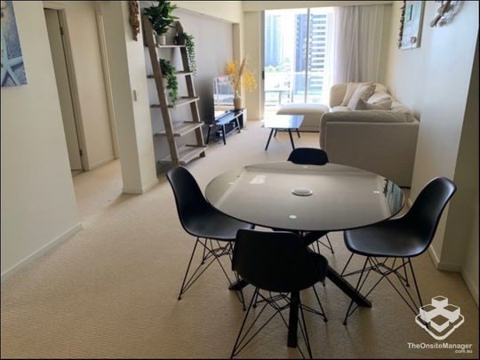 High floor 2bed 1bath modern apartment with stunning views and a long term lease is available - Photo 1