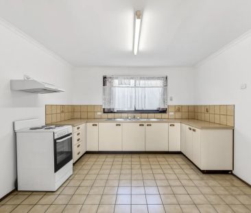 2 story, 2 bedroom townhouse - Photo 4