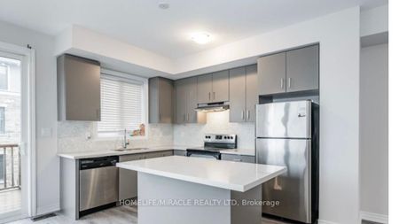 For Lease - 1890 Rymal Road Unit# 147, Hamilton, Ontario - Photo 3