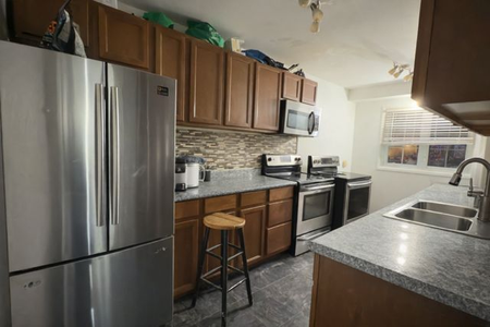 For Lease - 11 Habitat Square, Brampton, Ontario - Photo 5