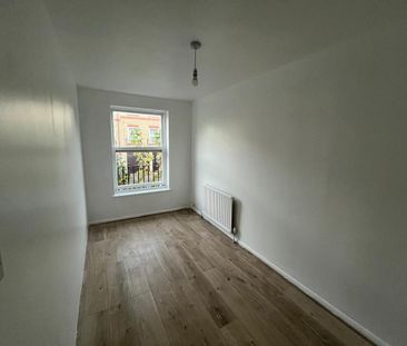 3 bedroom maisonette to rent - Photo 3