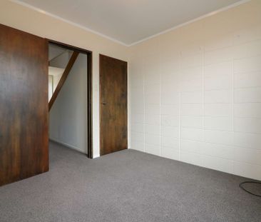 2 Bedroom Close To Town - Photo 3