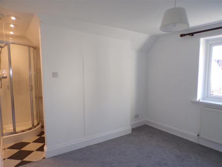 2 bedroom property to rent - Photo 3