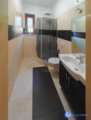 Duży dom 280m2 z podwórzem 1000m | 6 pok | Garaż - Zdjęcie 1