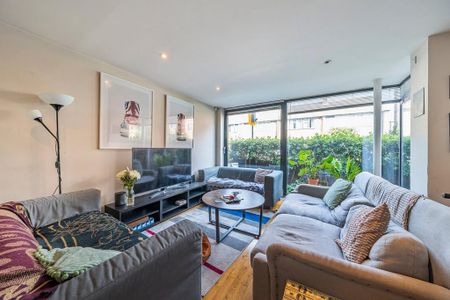 2 bedroom apartment to rent - Photo 3