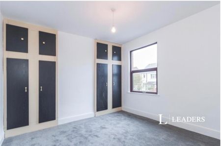 3 Bed Terraced House, Leicester, LE3 - Photo 3