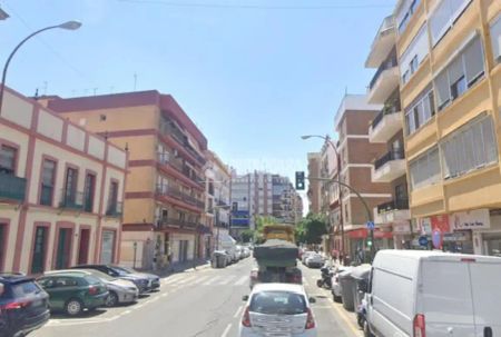 Piso de alquiler en Triana Casco Antiguo - Photo 2