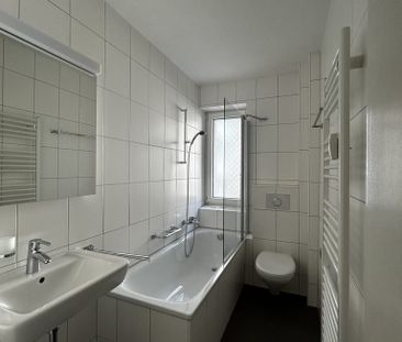 schöne Stadtwohnung im Trendquartier Wiedikon - Photo 2