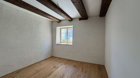 Beautiful terrace apartment with modern flair in Steckborn, canton TG - Photo 2