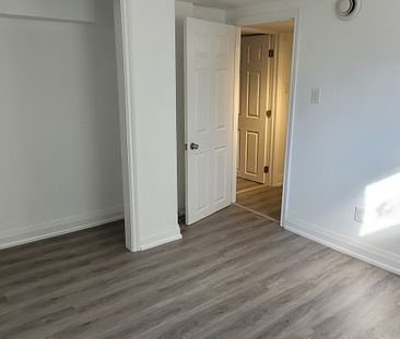 For Lease - 202 Cadillac Avenue Unit# Lower, Oshawa, Ontario - Photo 3