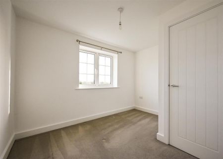 3 bedroom detached house to rent - Photo 3