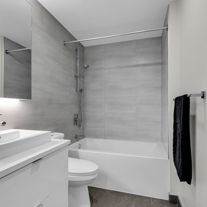 For Lease - 21 Lawren Harris Square Unit# 310, Toronto, Ontario - Photo 1