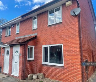 2 bedroom semi-detached house to rent - Photo 5